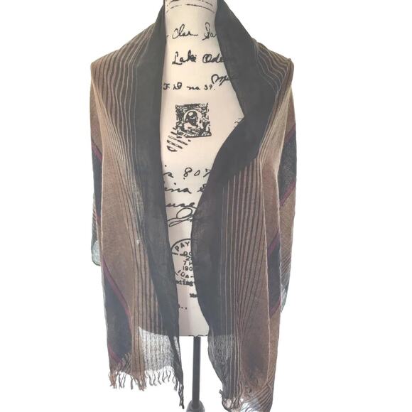 Metallic Silky Scarf/Wrap Measures Width 23.5 Inches X Length 72 Inches Fringes - Picture 2 of 3